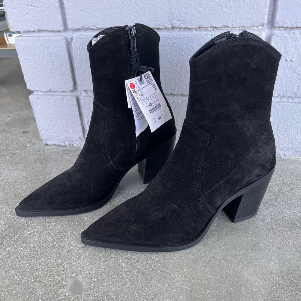 Brand new suede Zara black cowboy boots. Size 37